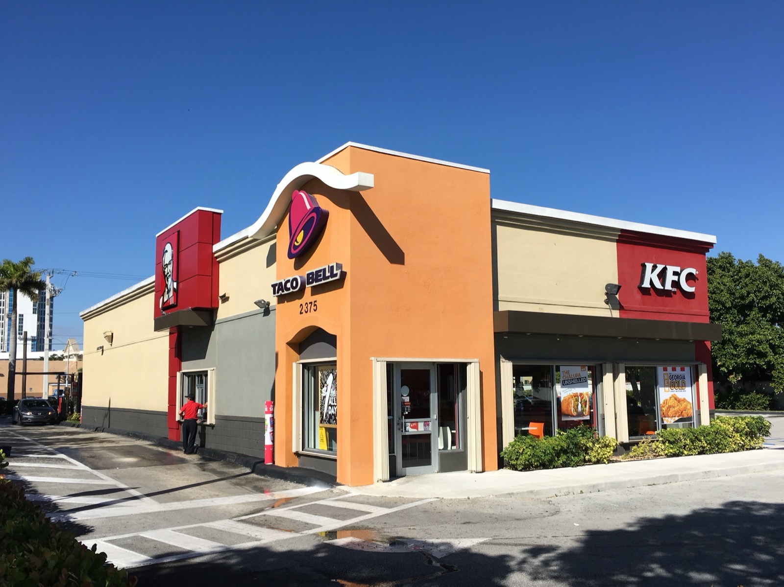 A co-branded KFC and Taco Bell restaurant in the United States